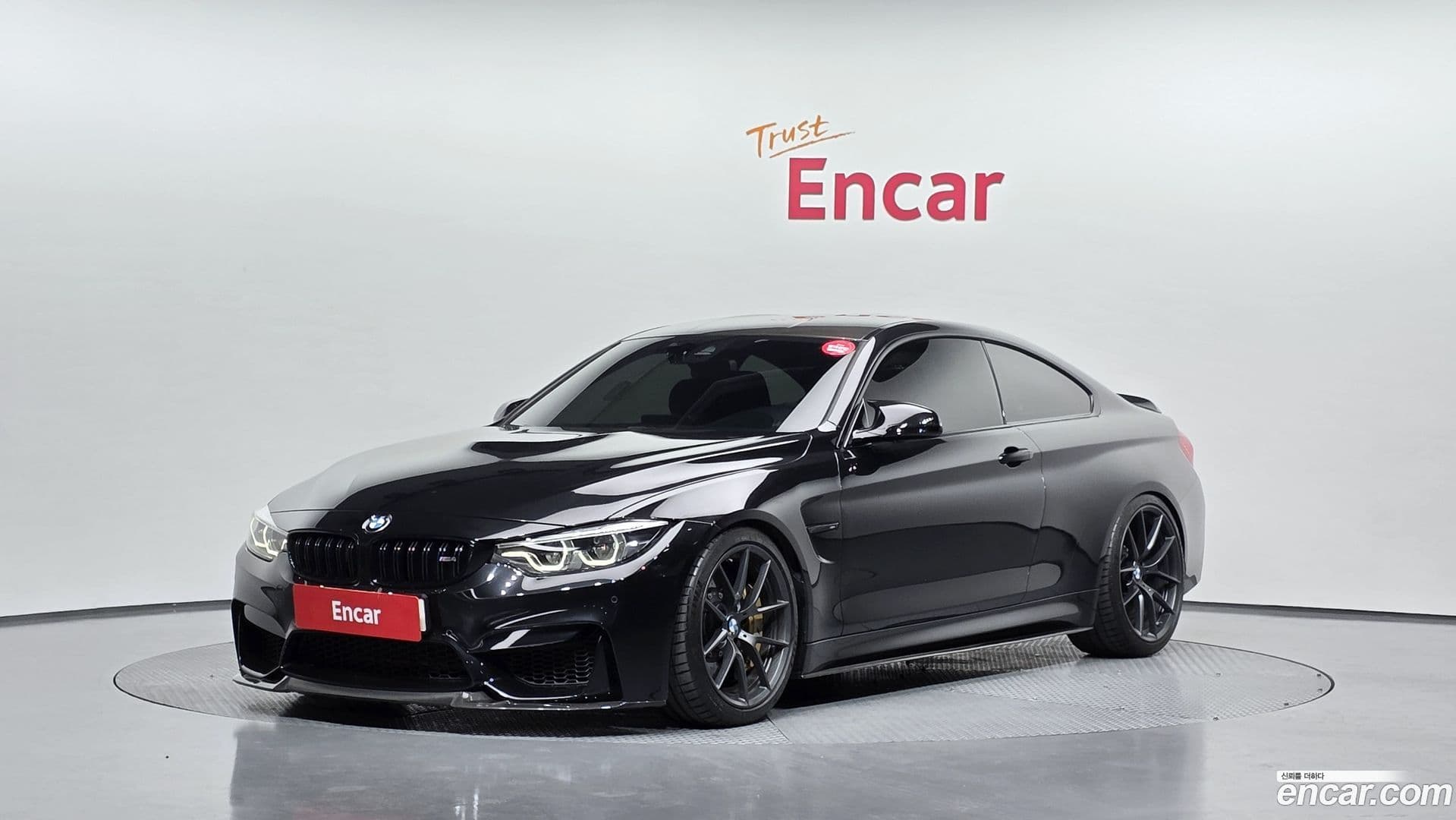 Main__Slider__Photo:M4 BMW 2018.11-0