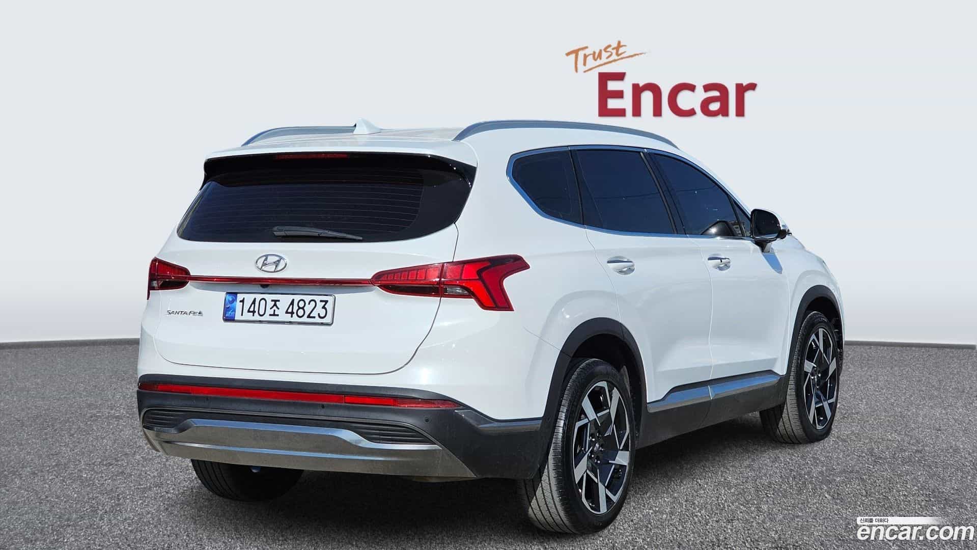 Santafe Hyundai 2021.11-OUTER-002