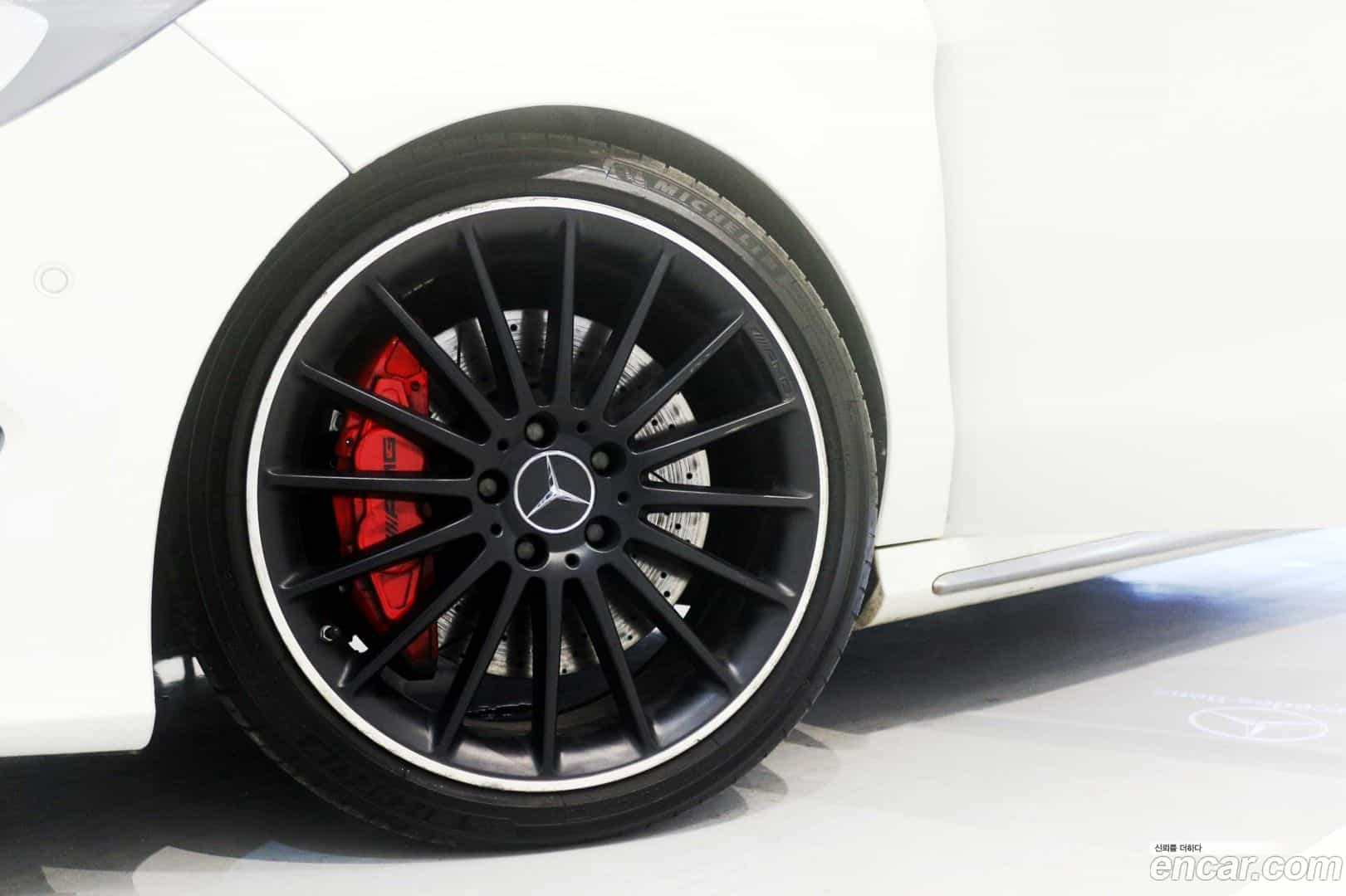 CLA-Class Mercedes-Benz 2015.8-OPTION-015