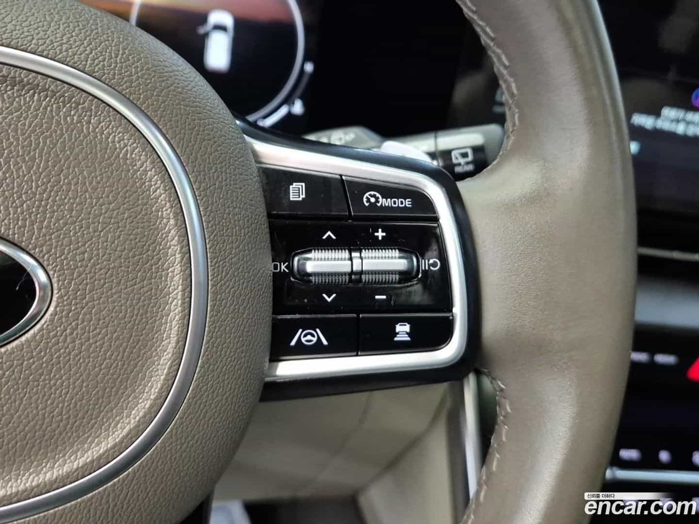 Canival Kia 2021.2-INNER-006