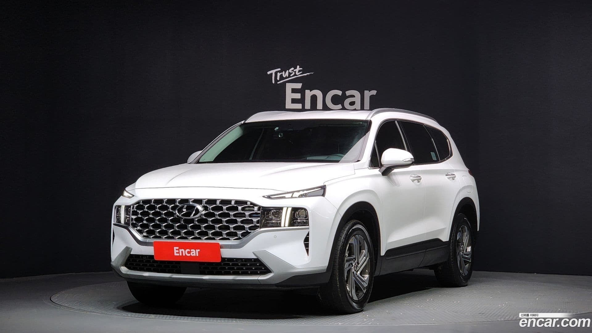 Main__Slider__Photo:Santafe Hyundai 2021.7-0