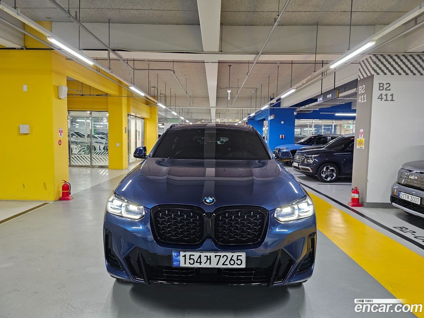 Main__Slider__Photo:X4 BMW 2022.0-0