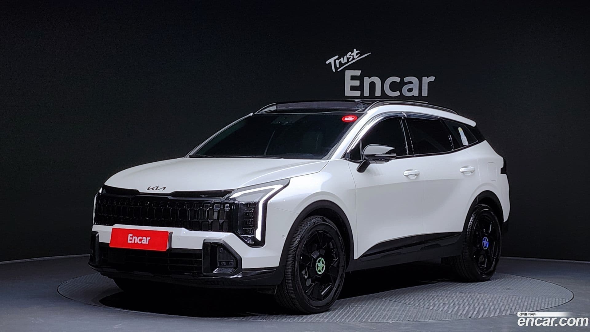 Main__Slider__Photo:Sportage Kia 2025.2-0