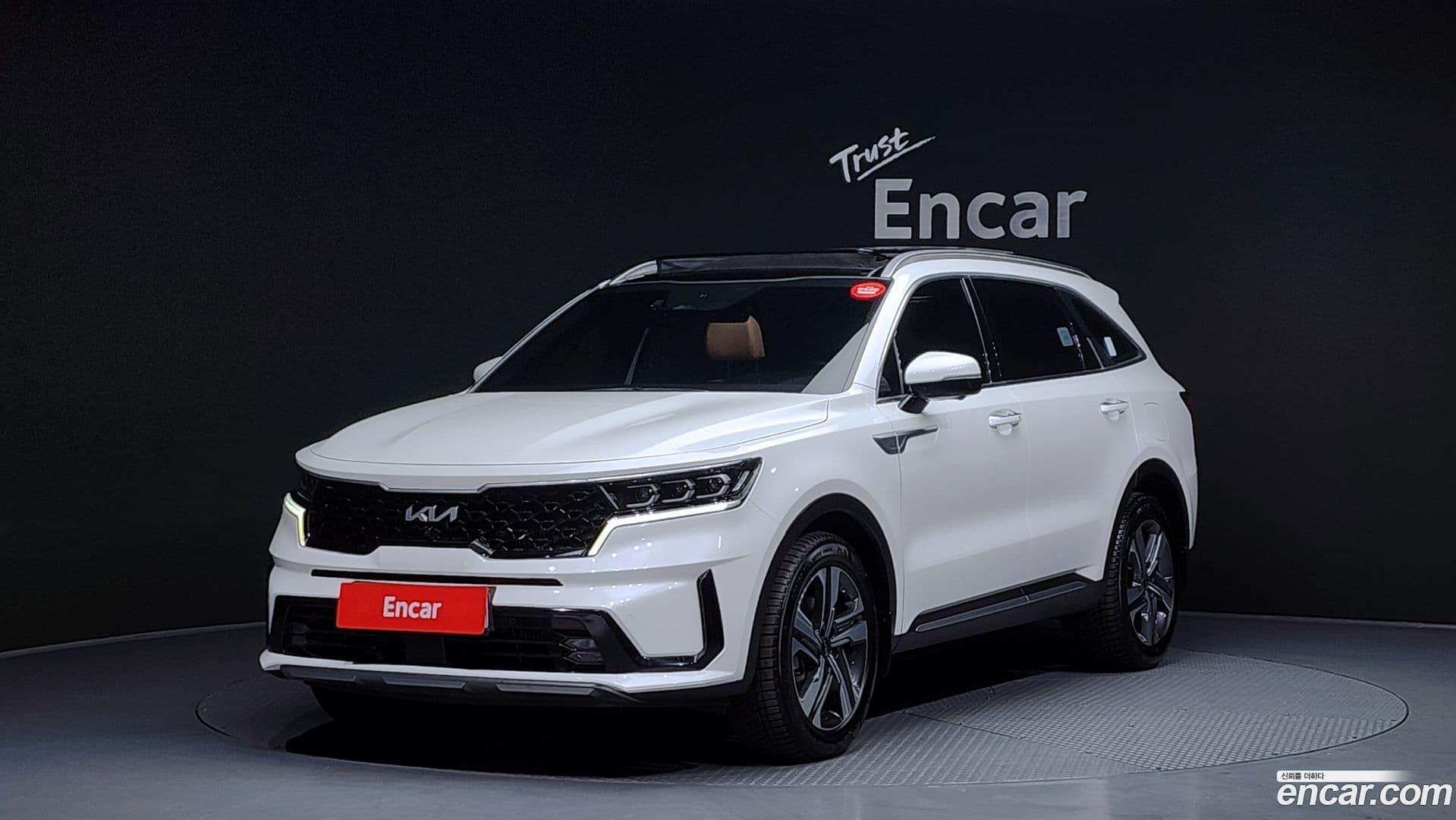 Main__Slider__Photo:Sorento Kia 2022.4-0