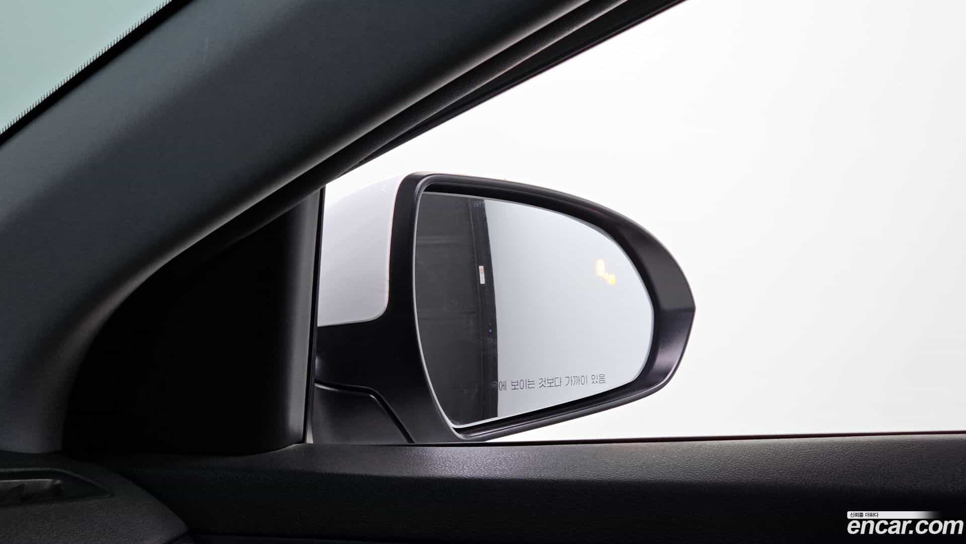 AVANTE Hyundai 2018.3-OPTION-023
