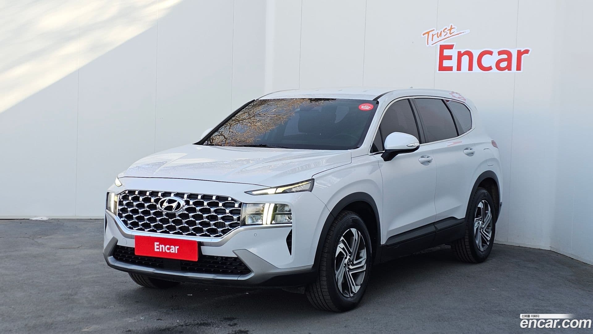Main__Slider__Photo:Santafe Hyundai 2020.7-0