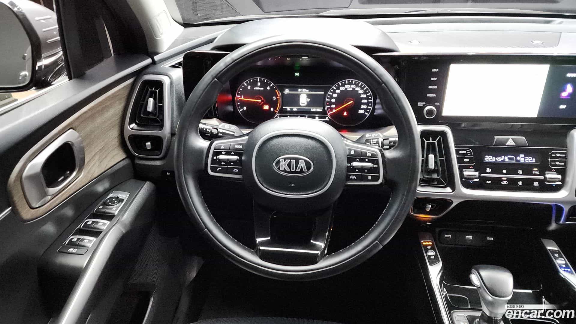 Sorento Kia 2021.0-OPTION-017