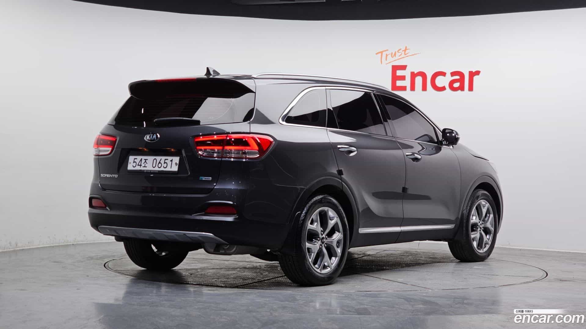 Sorento Kia 2016.3-OUTER-002
