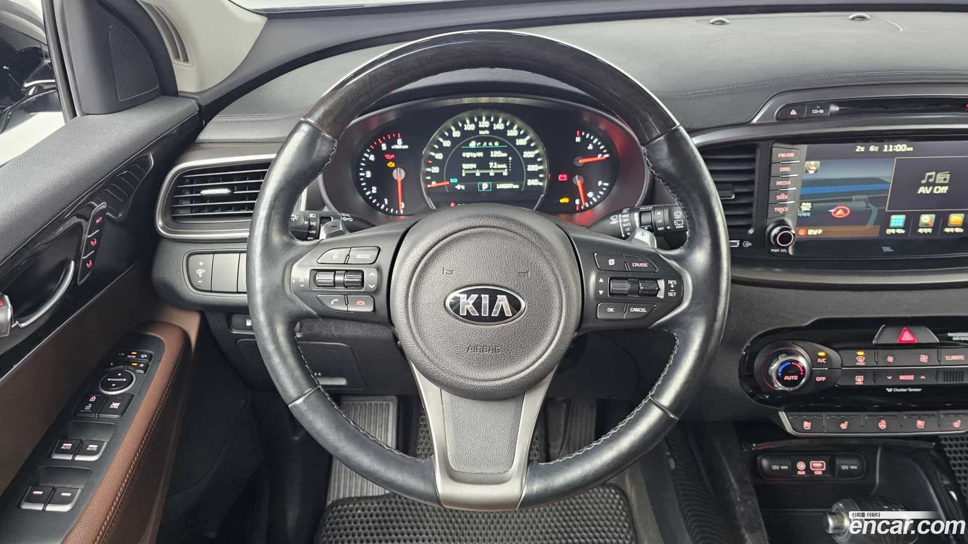 Sorento Kia 2016.3-OPTION-017