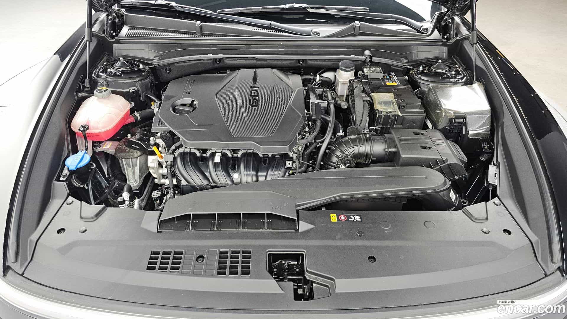 Grandeur Hyundai 2023.1-INNER-006