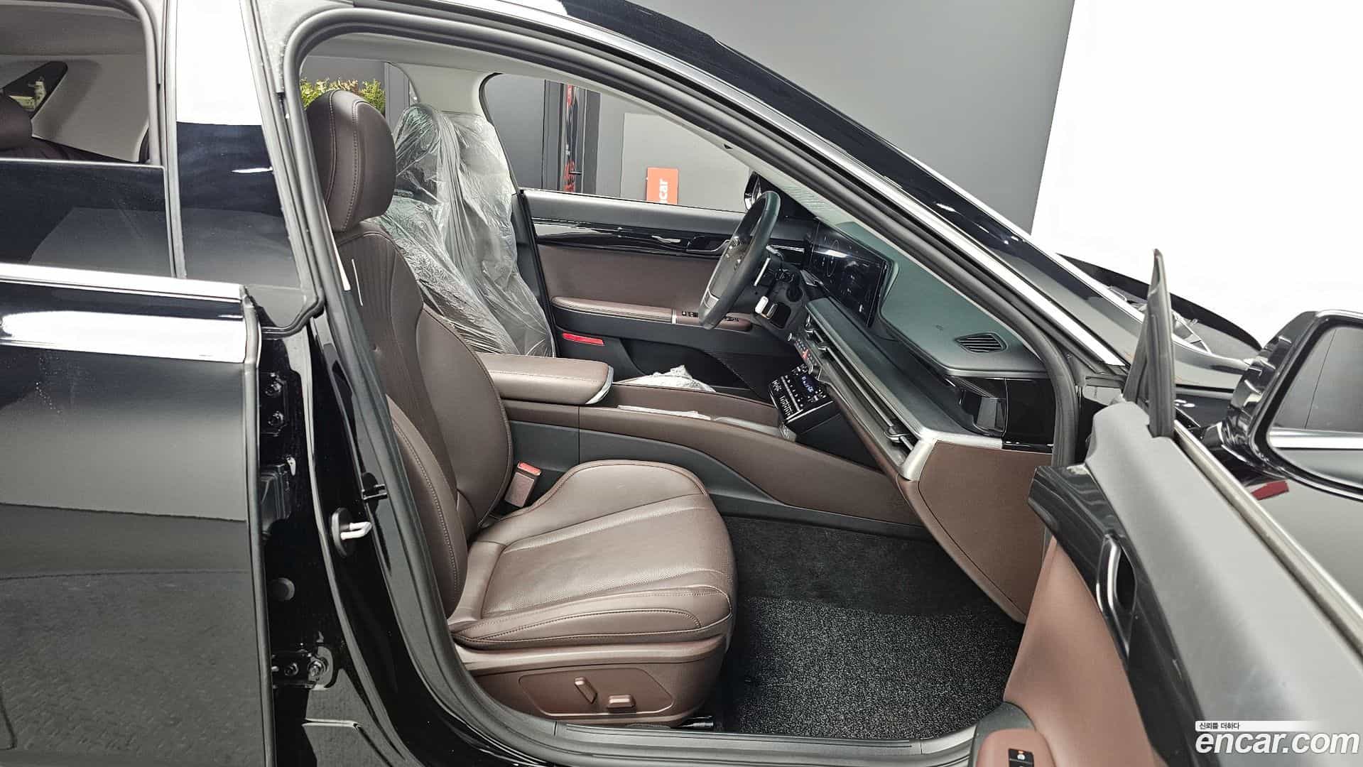 Grandeur Hyundai 2023.1-OPTION-015