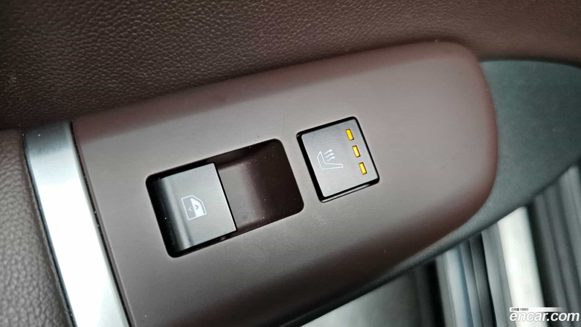 Grandeur Hyundai 2023.1-OPTION-022