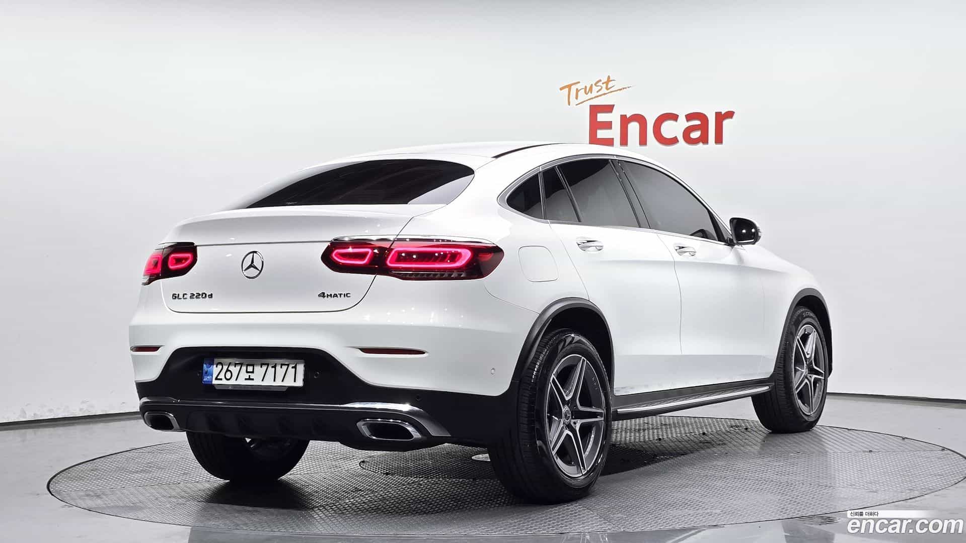 GLC-Class Mercedes-Benz 2022.10-OUTER-002