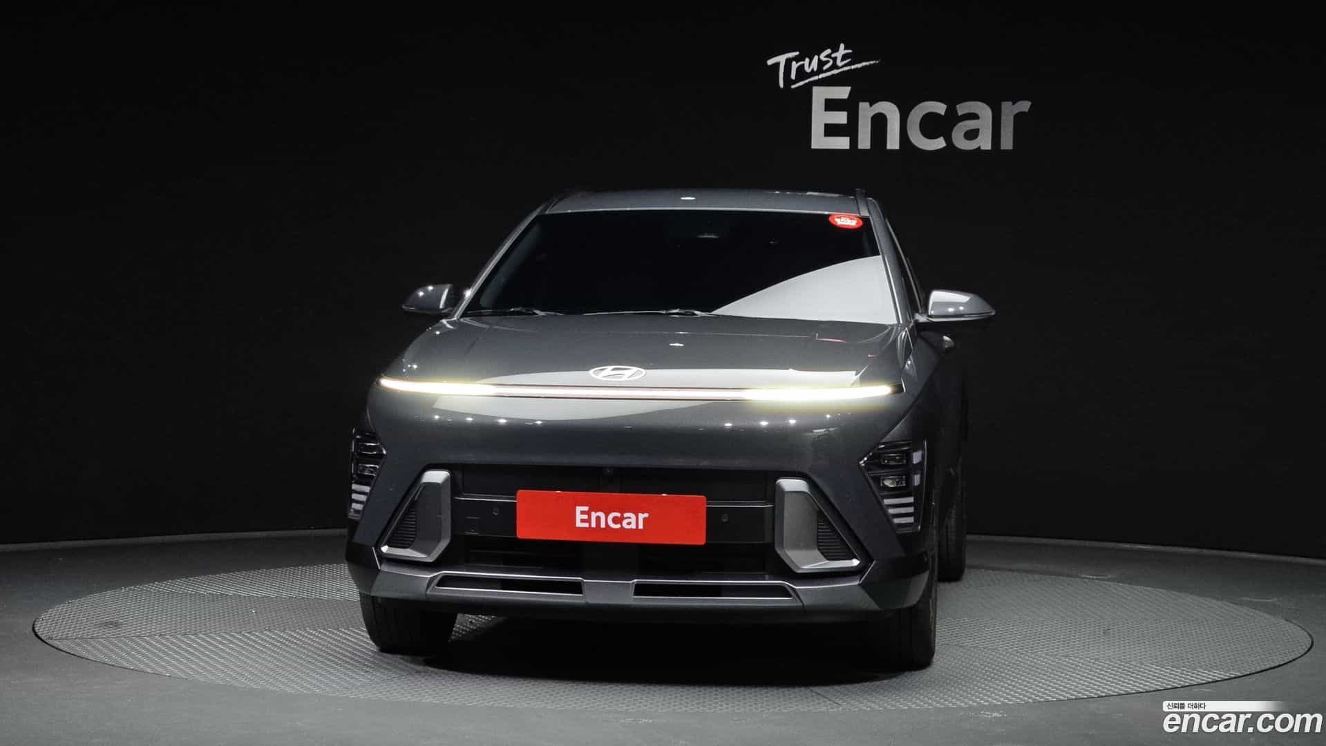 Kona Hyundai 2023.9-OUTER-003