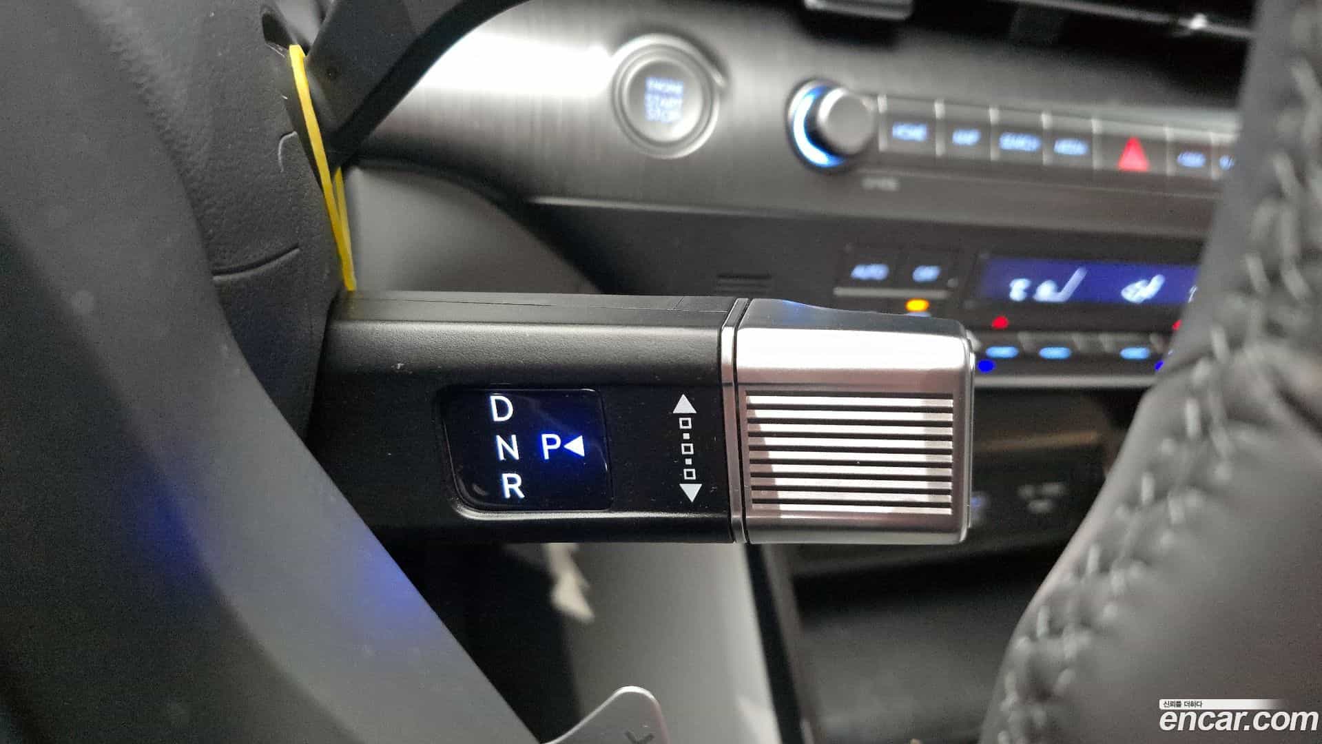 Kona Hyundai 2023.9-INNER-009