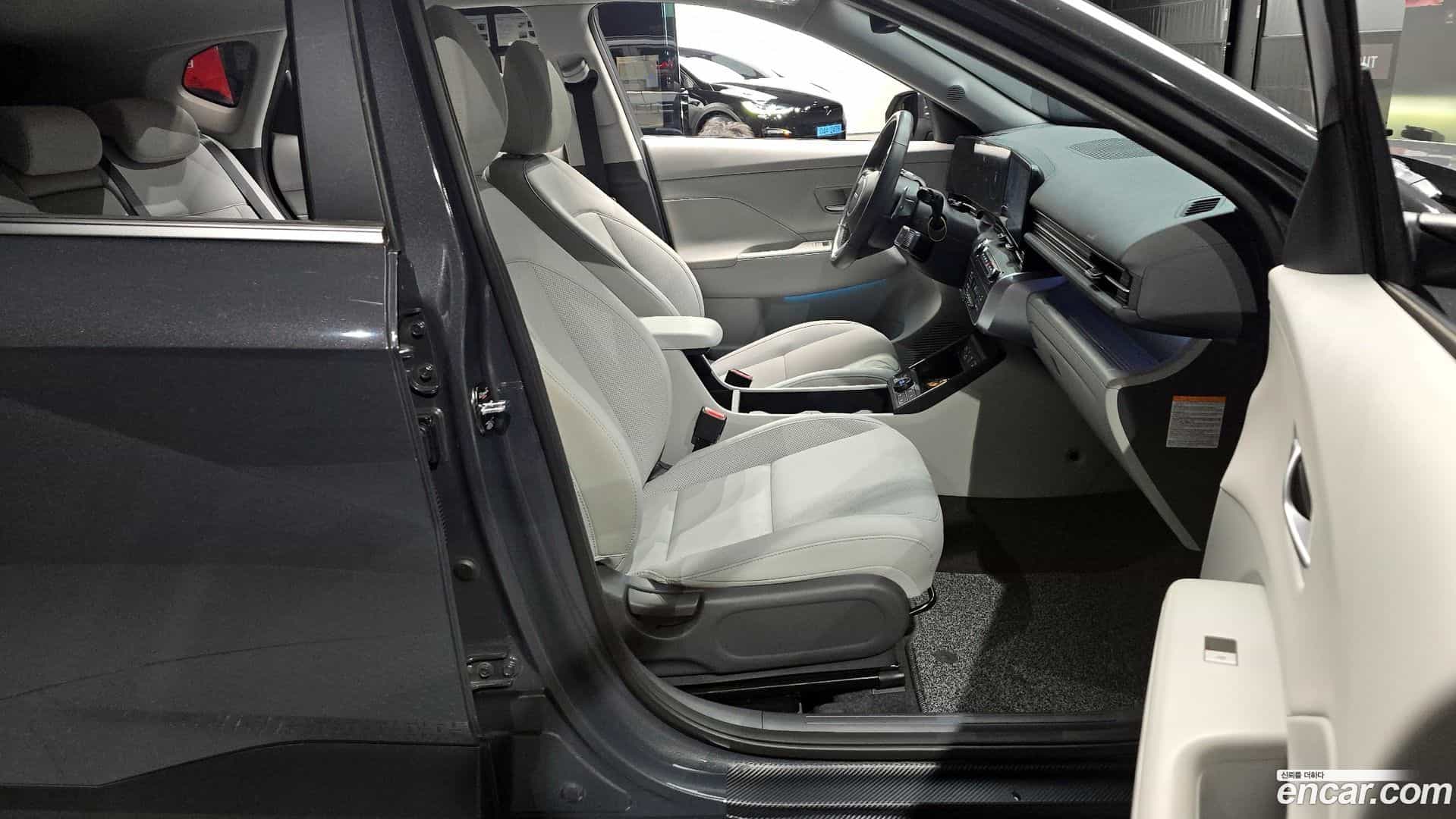 Kona Hyundai 2023.9-OPTION-015