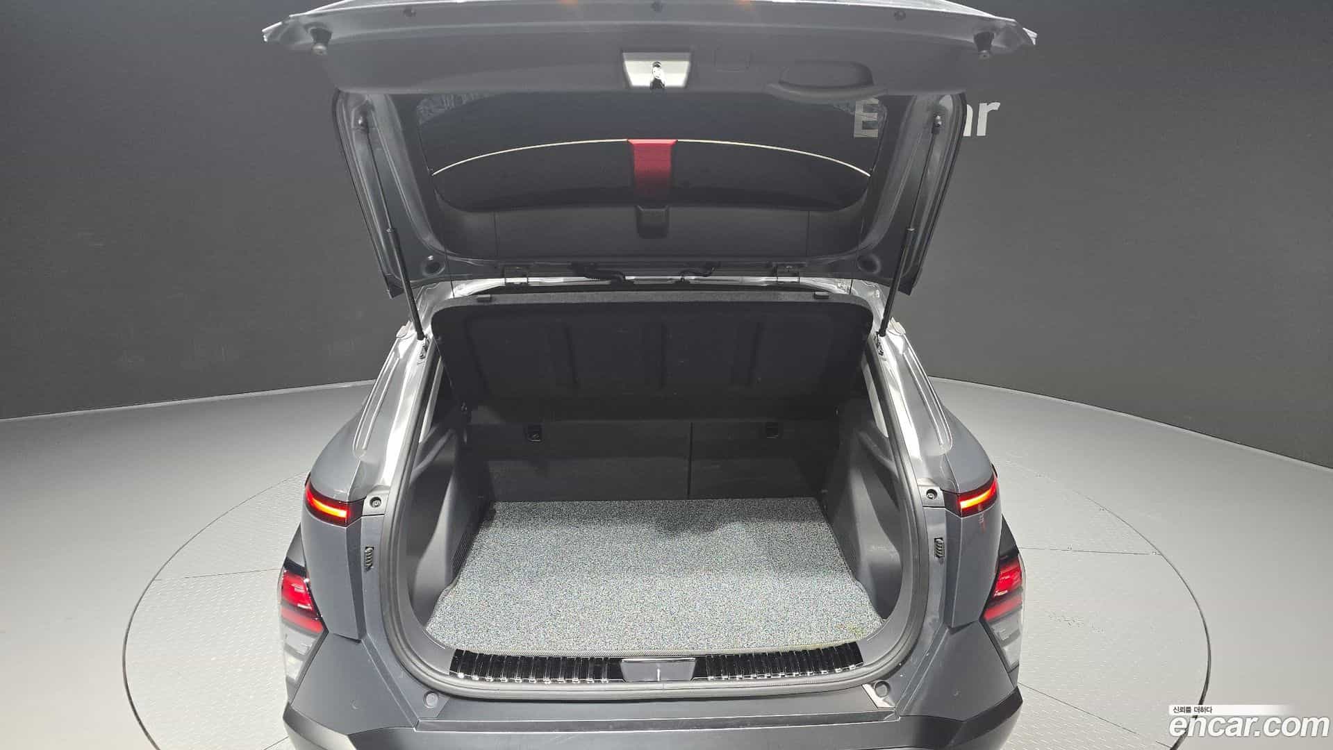 Kona Hyundai 2023.9-OPTION-024