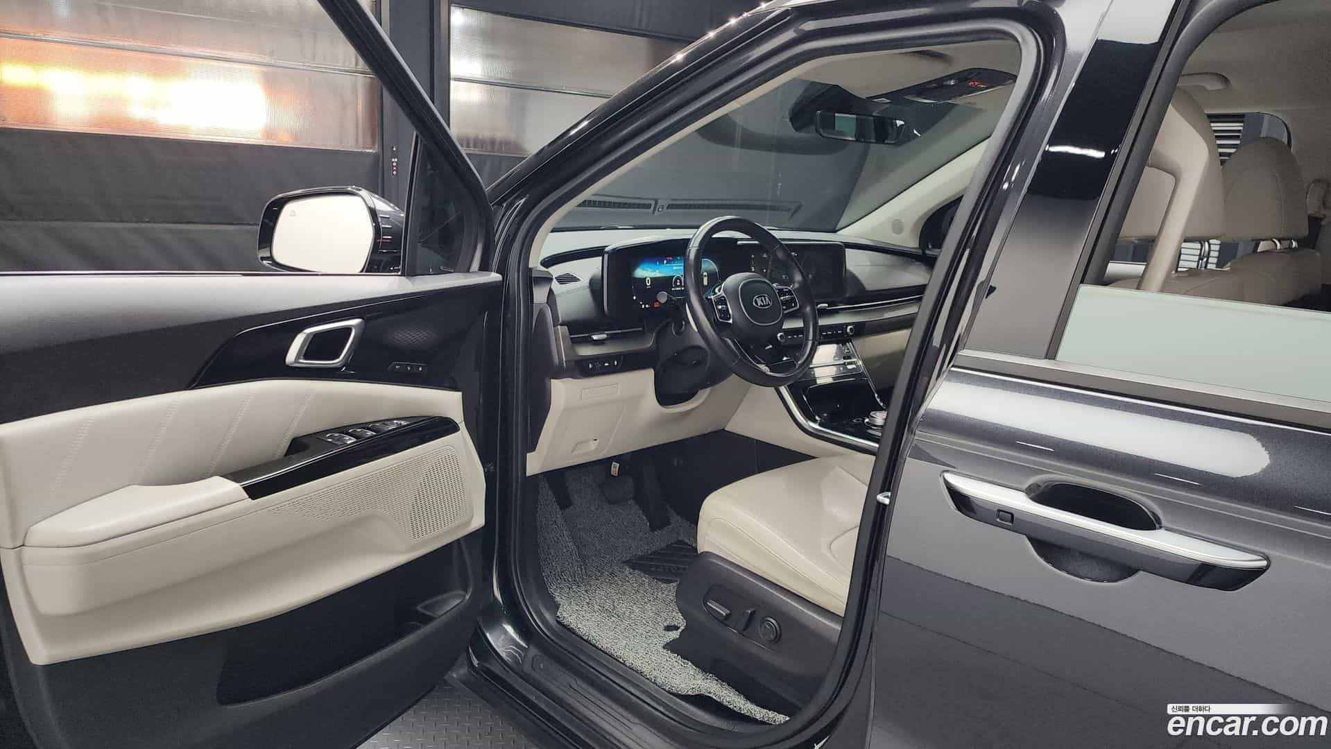 Canival Kia 2021.1-INNER-010