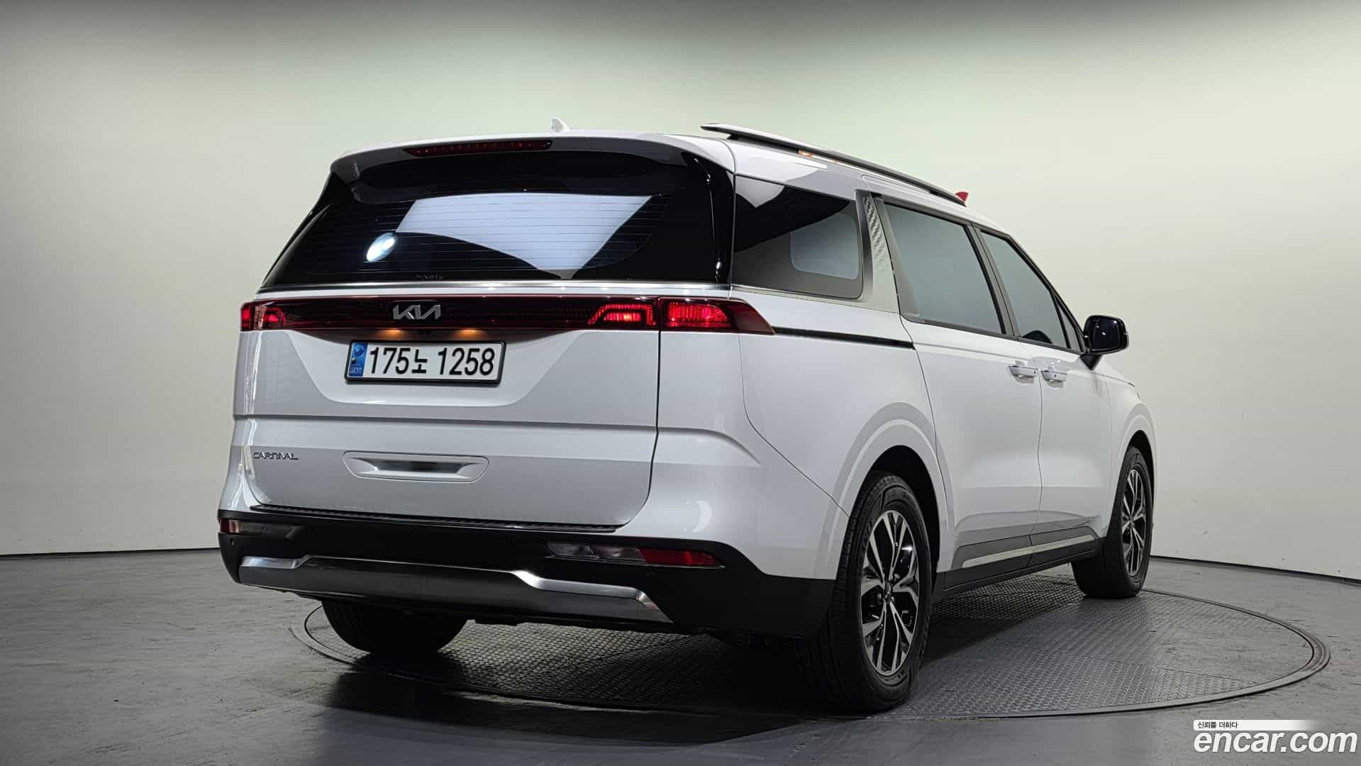 Canival Kia 2023.7-OUTER-002