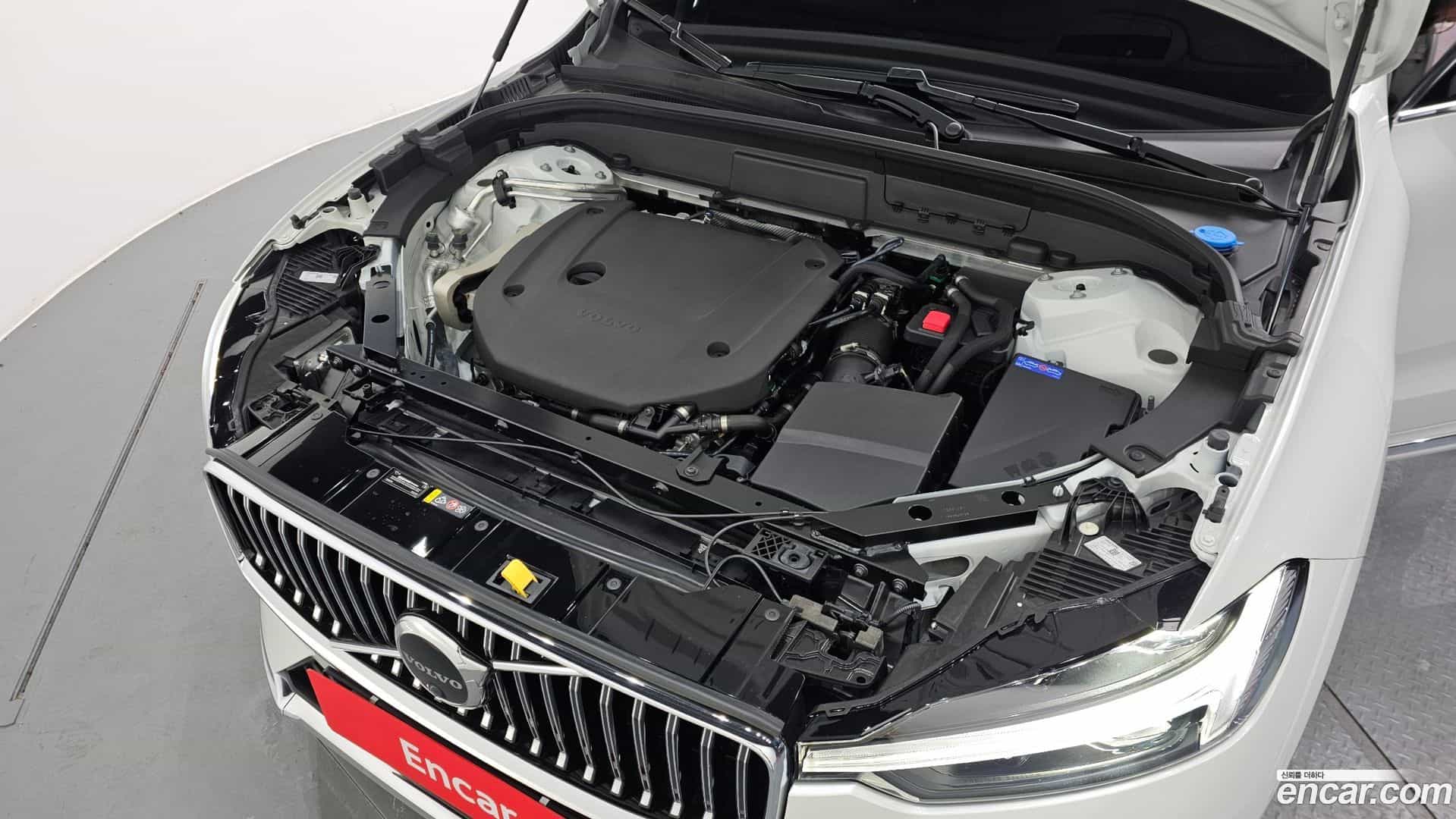 XC60 Volvo 2025.0-INNER-006