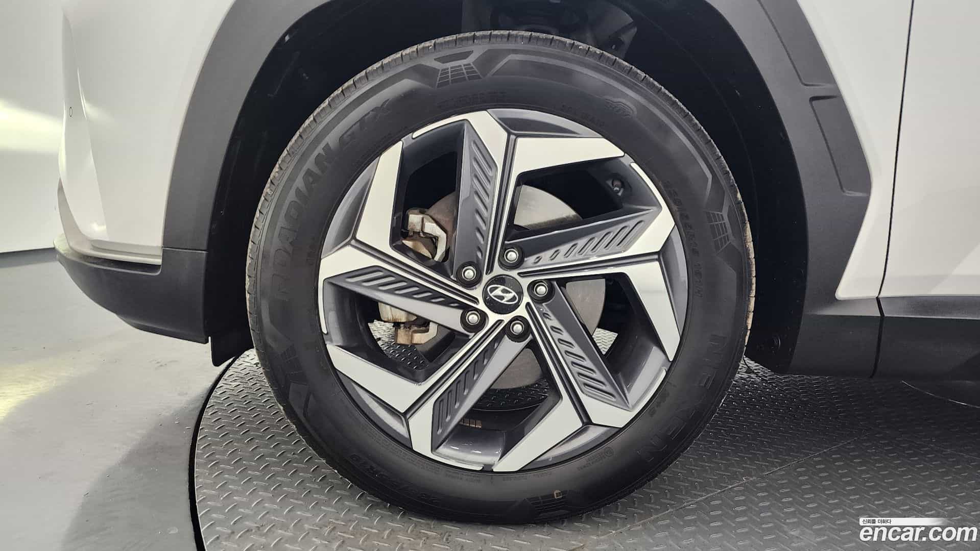 Tucson Hyundai 2021.0-OUTER-005