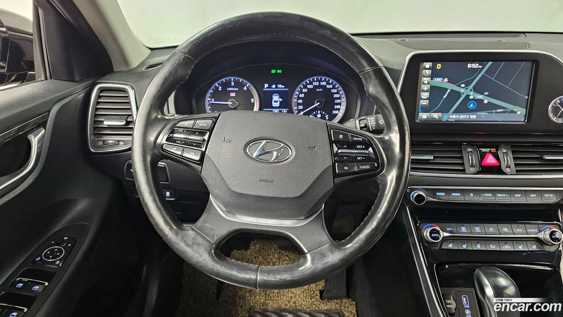 Grandeur Hyundai 2016.11-OPTION-017