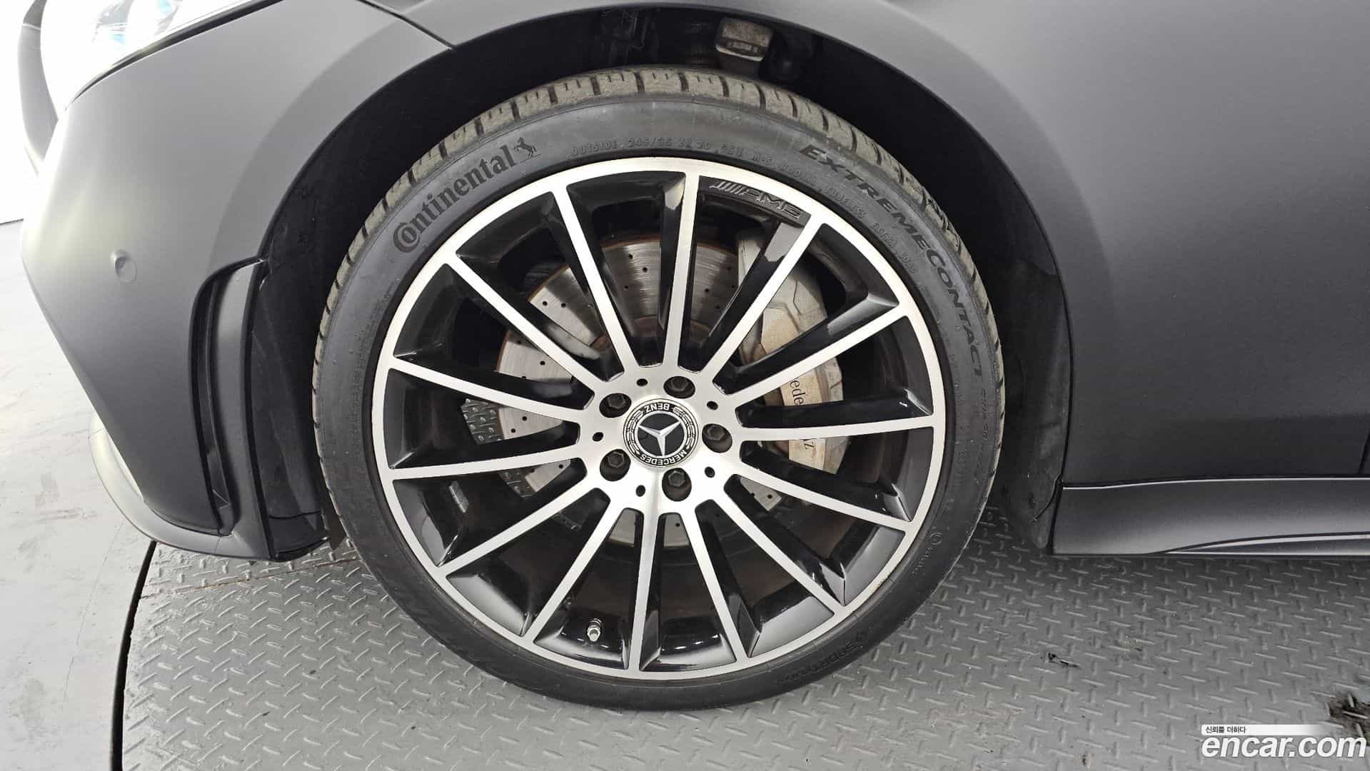 CLS-Class Mercedes-Benz 2018.10-OUTER-005