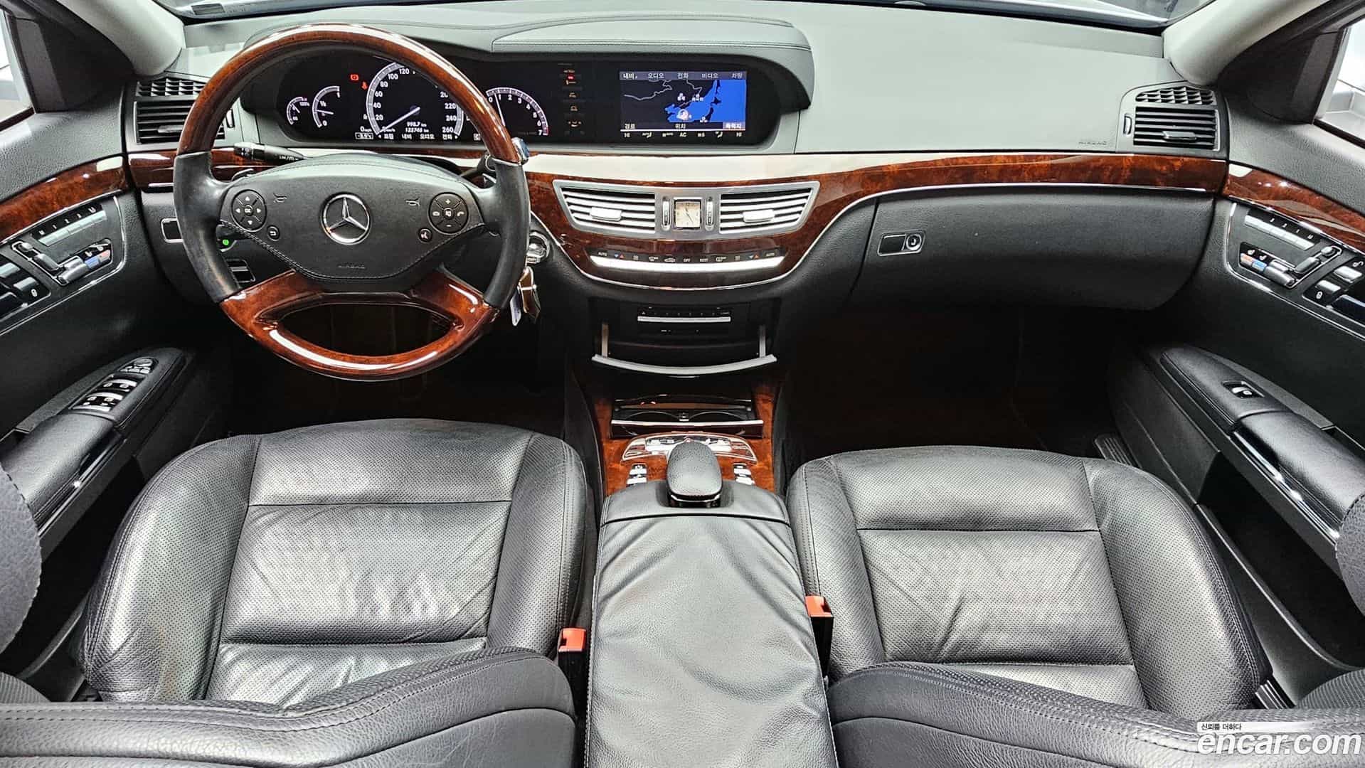 S-Class Mercedes-Benz 2010.11-INNER-007
