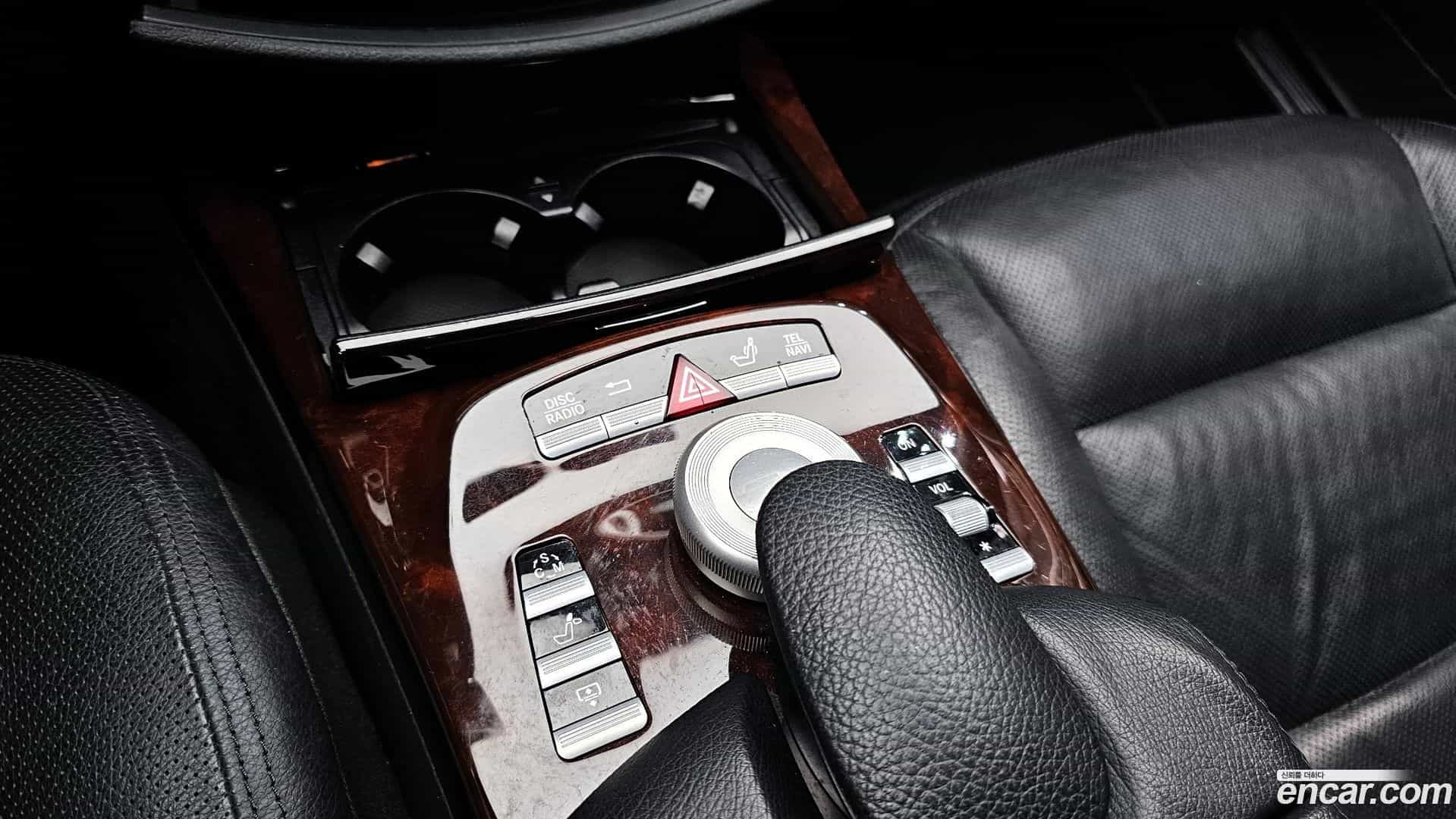 S-Class Mercedes-Benz 2010.11-OPTION-019
