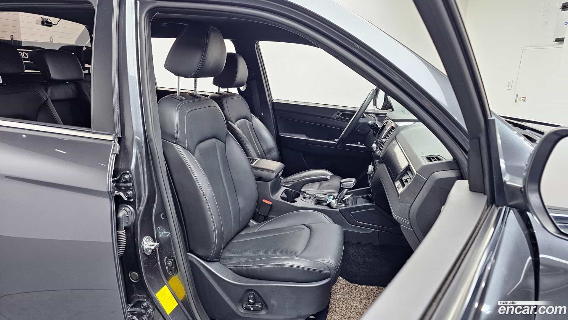 Rexton KG Mobility 2022.0-OPTION-016