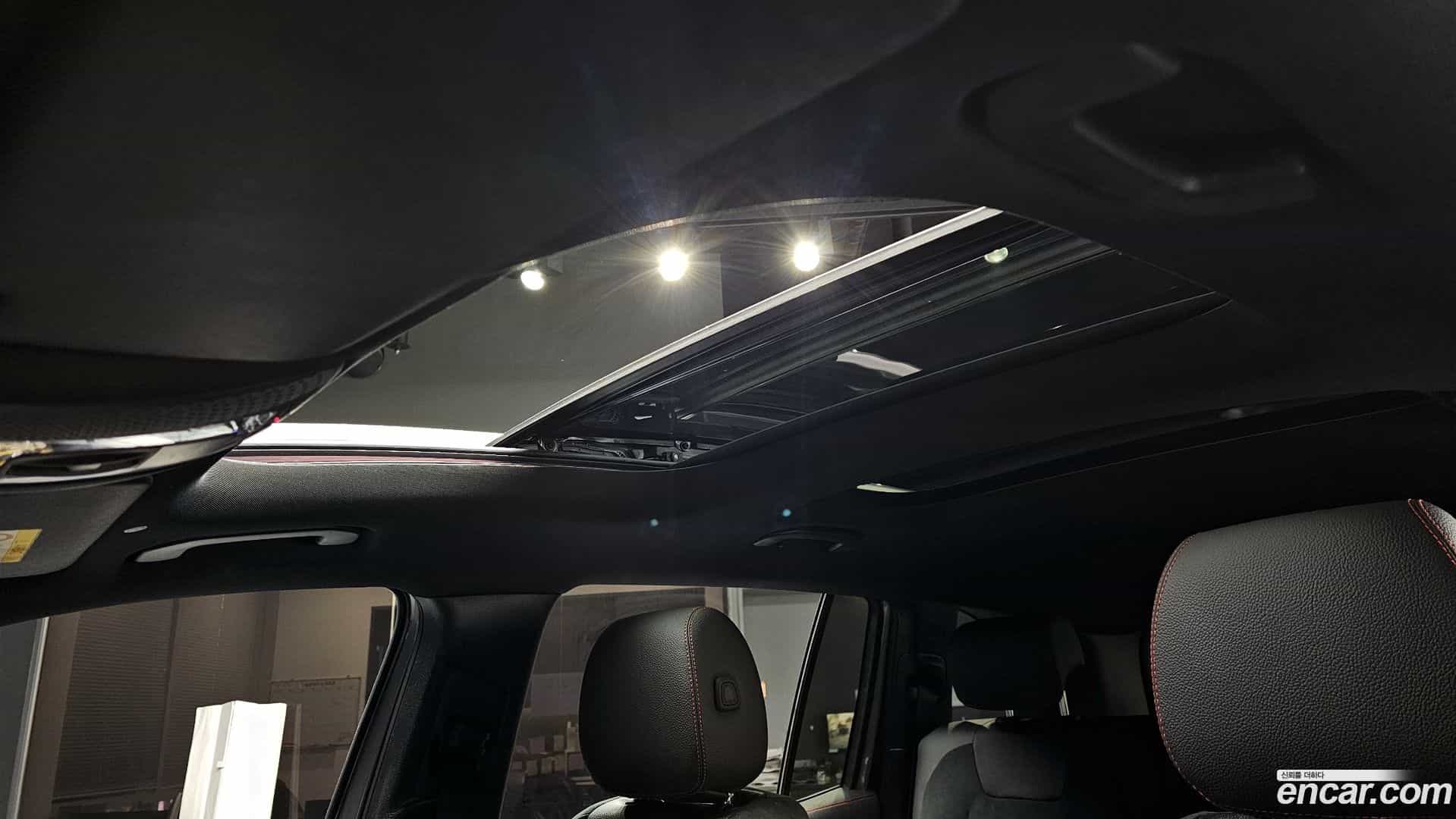GLB-Class Mercedes-Benz 2022.6-OPTION-021