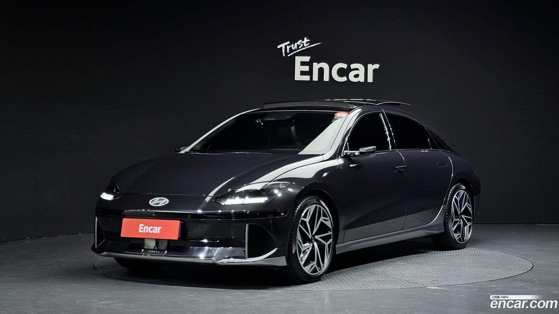 Main__Slider__Photo:Ioniq6 Hyundai 2022.9-0
