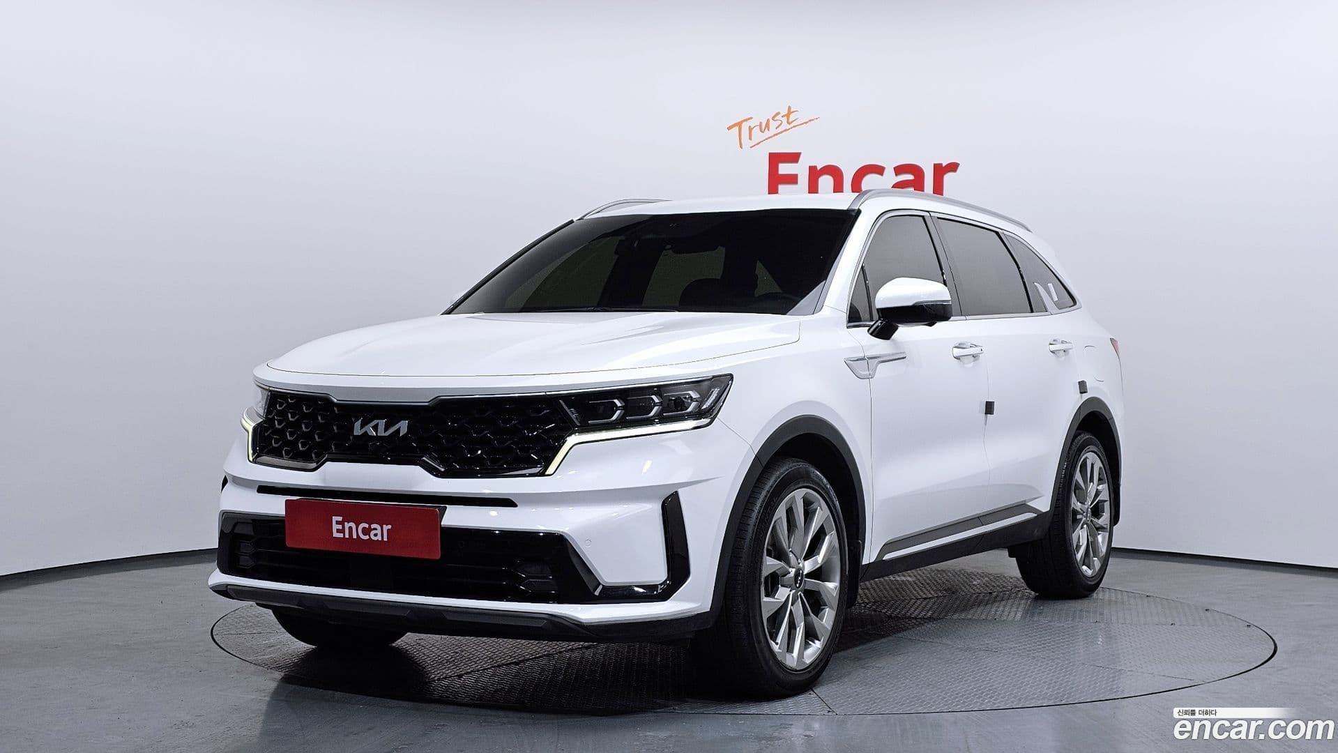 Main__Slider__Photo:Sorento Kia 2022.0-0