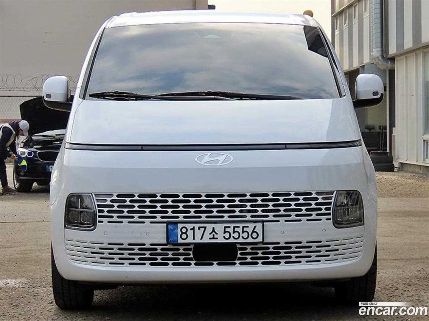 Main__Slider__Photo:Staria Hyundai 2024.9-0