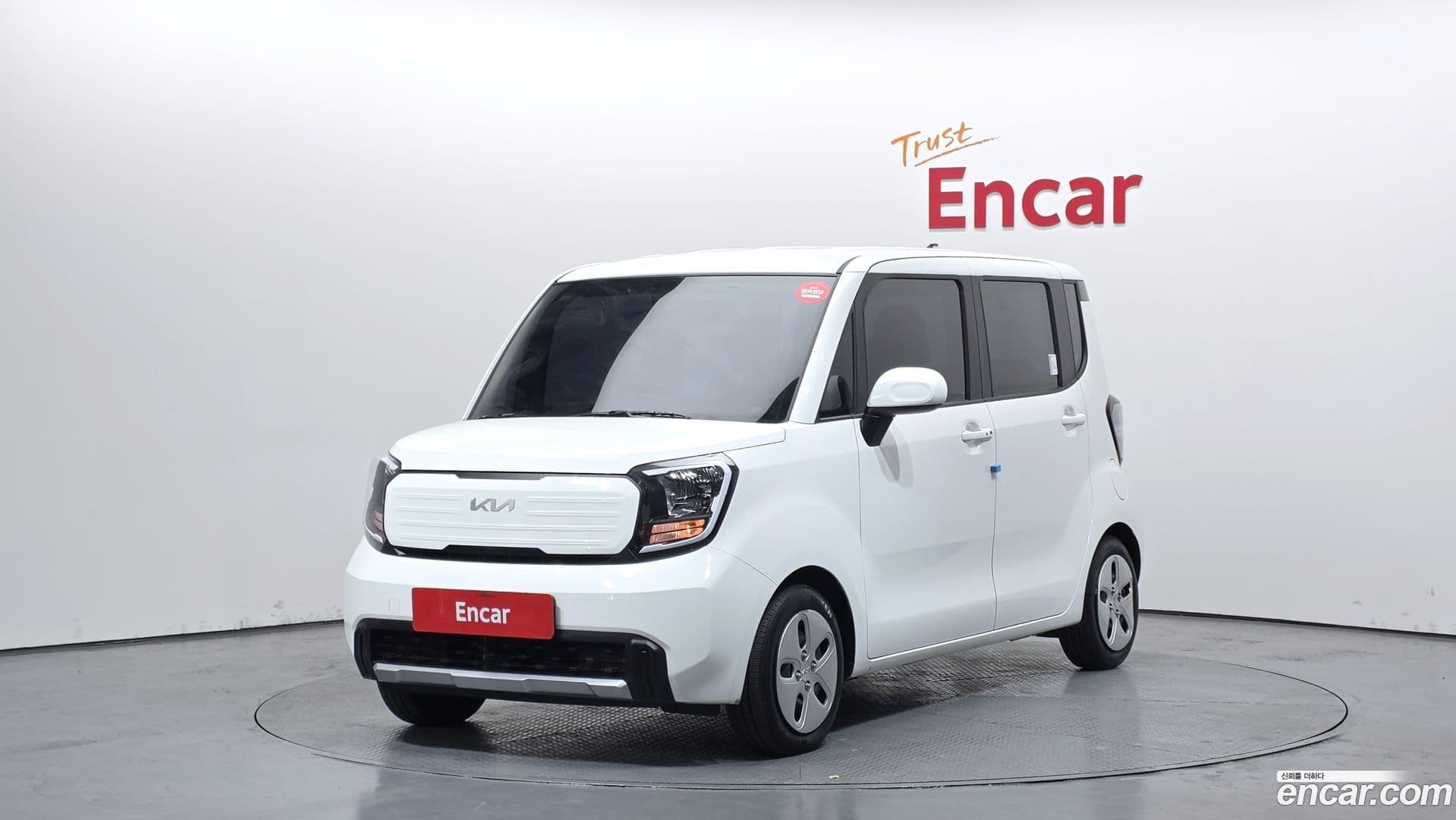 Main__Slider__Photo:RAY Kia 2025.2-0