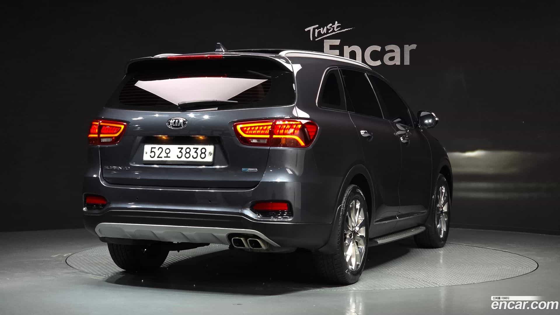 Sorento Kia 2018.10-OUTER-002