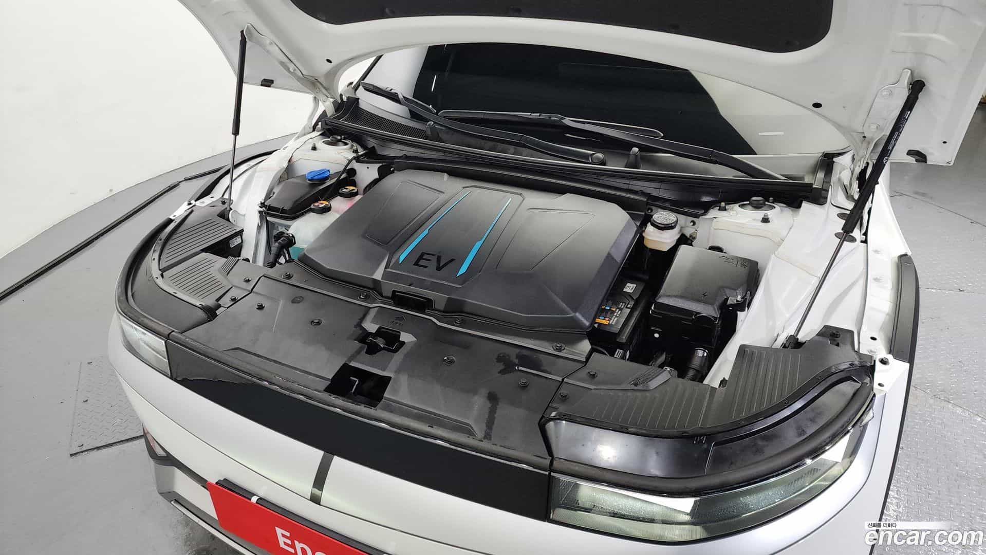 Ioniq5 Hyundai 2021.11-INNER-006