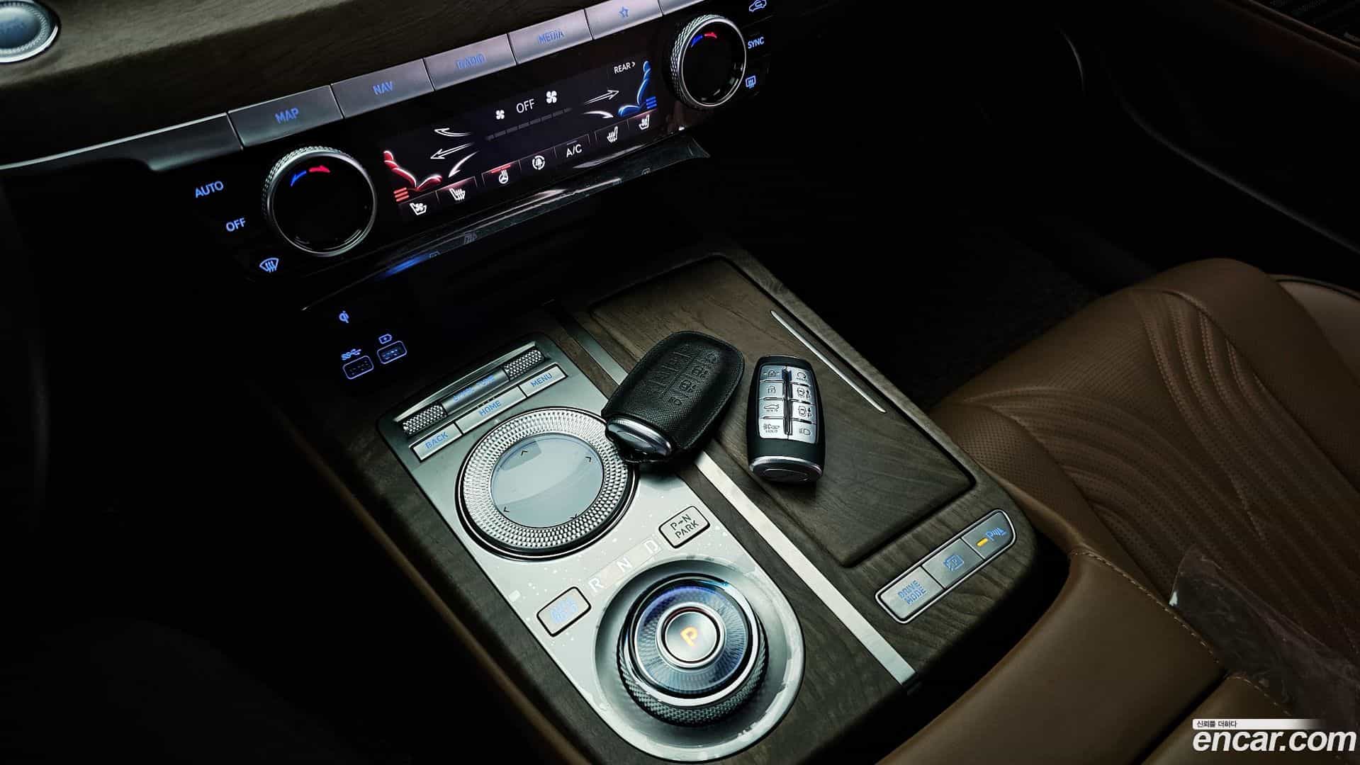 G80 Genesis 2022.0-INNER-009