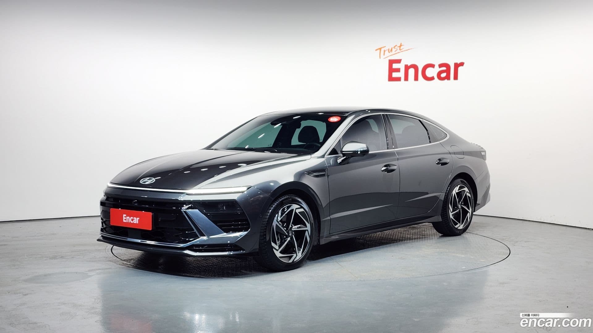 Main__Slider__Photo:Sonata Hyundai 2024.9-0