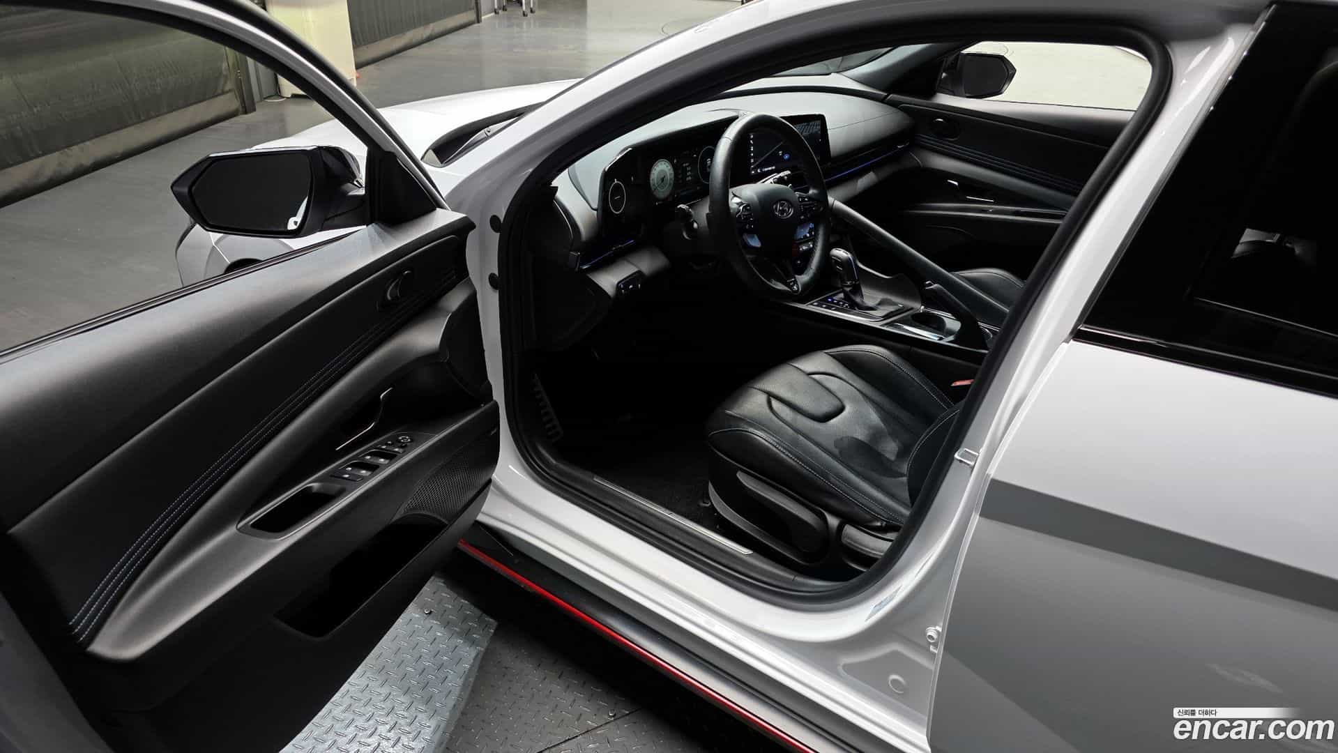 AVANTE Hyundai 2021.9-INNER-010