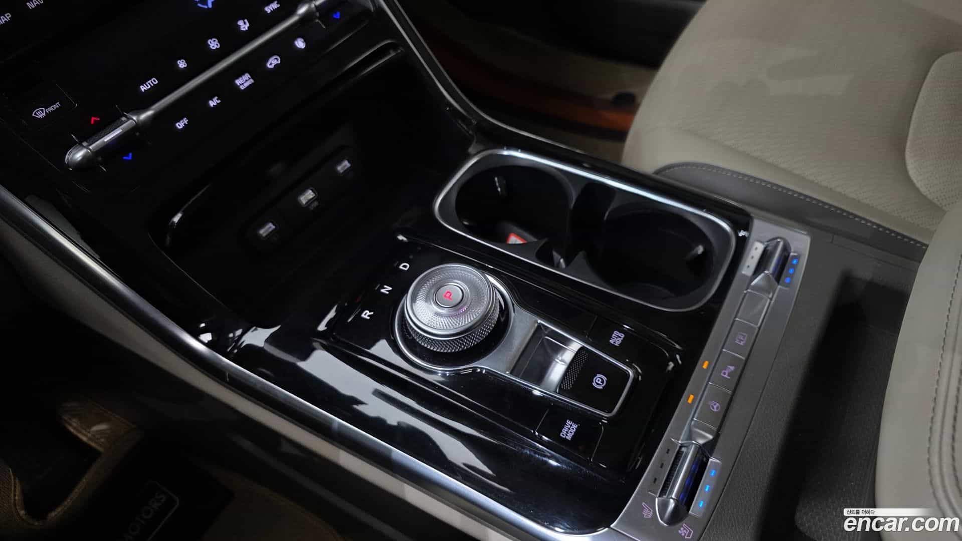 Canival Kia 2023.3-INNER-009