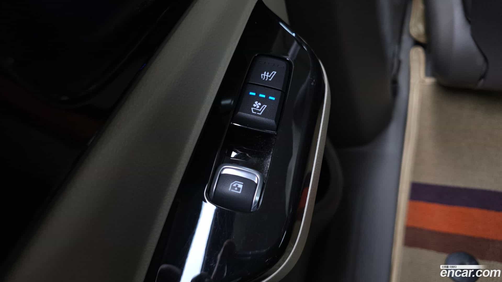 Canival Kia 2023.3-OPTION-023