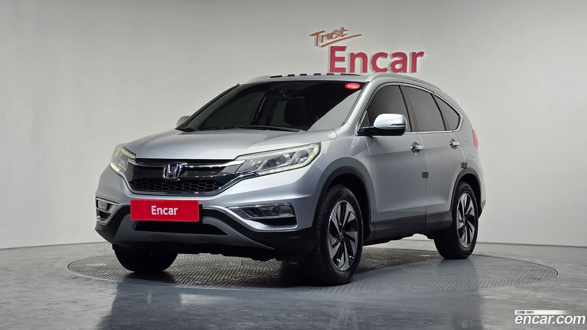 Main__Slider__Photo:CR-V Honda 2016.9-0