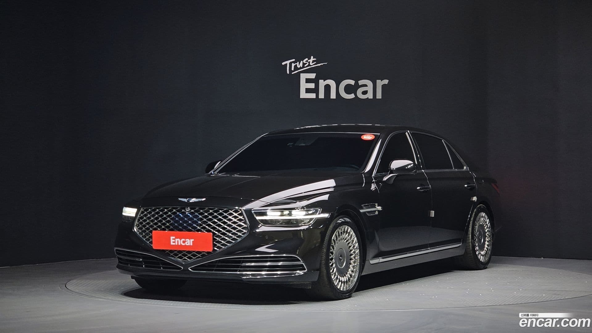 Main__Slider__Photo:G90 Genesis 2019.0-0