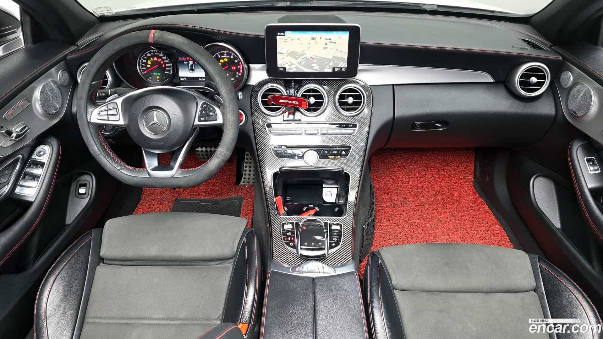C-Class Mercedes-Benz 2018.5-INNER-007