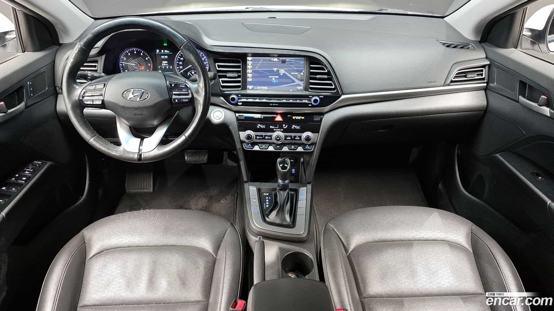 AVANTE Hyundai 2018.9-INNER-007