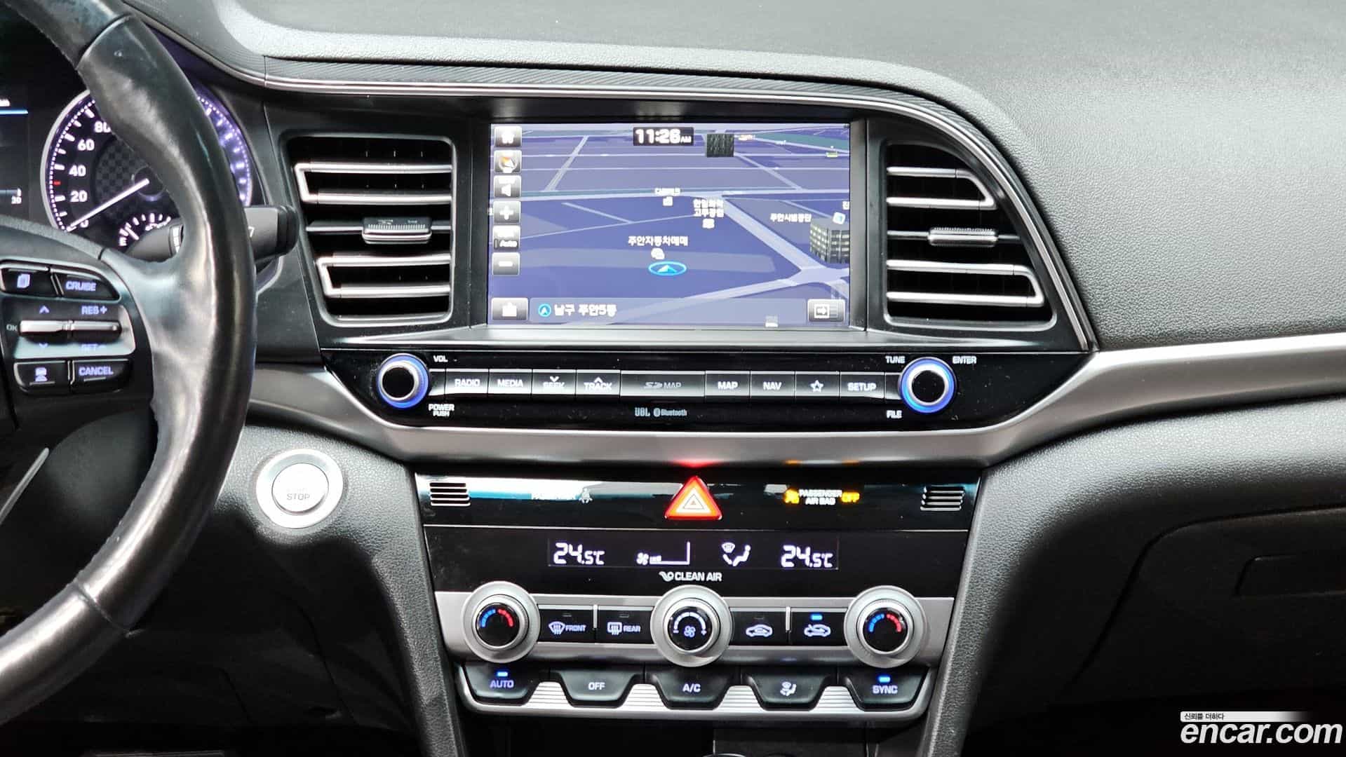 AVANTE Hyundai 2018.9-OPTION-018