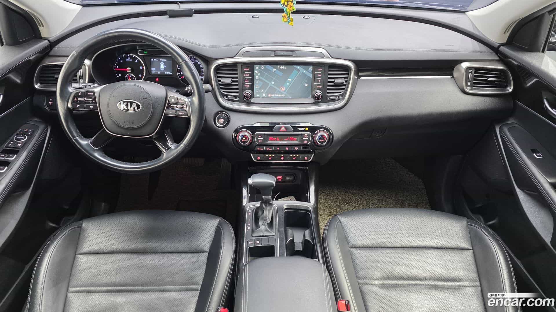 Sorento Kia 2018.2-INNER-007