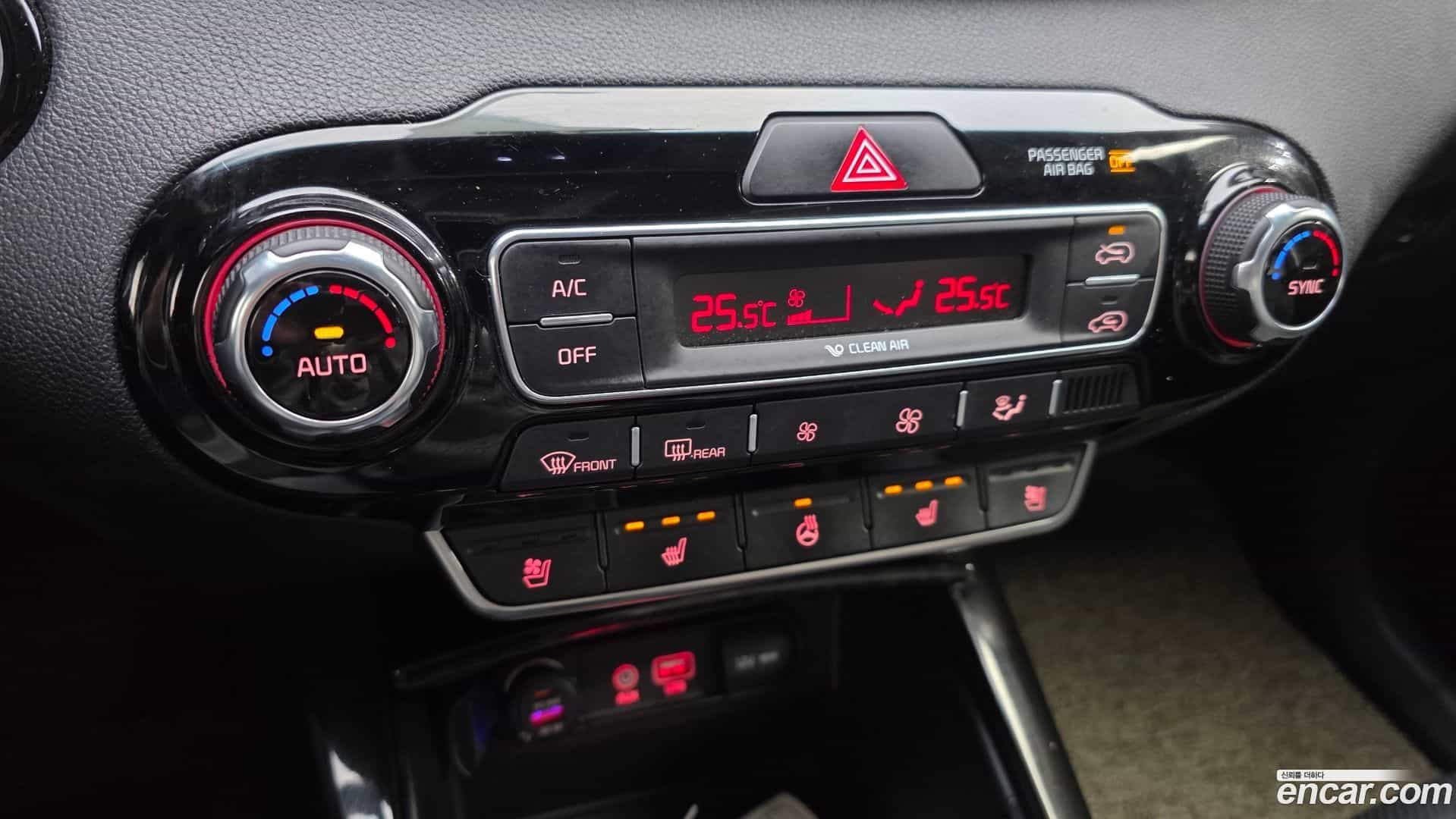 Sorento Kia 2018.2-OPTION-020