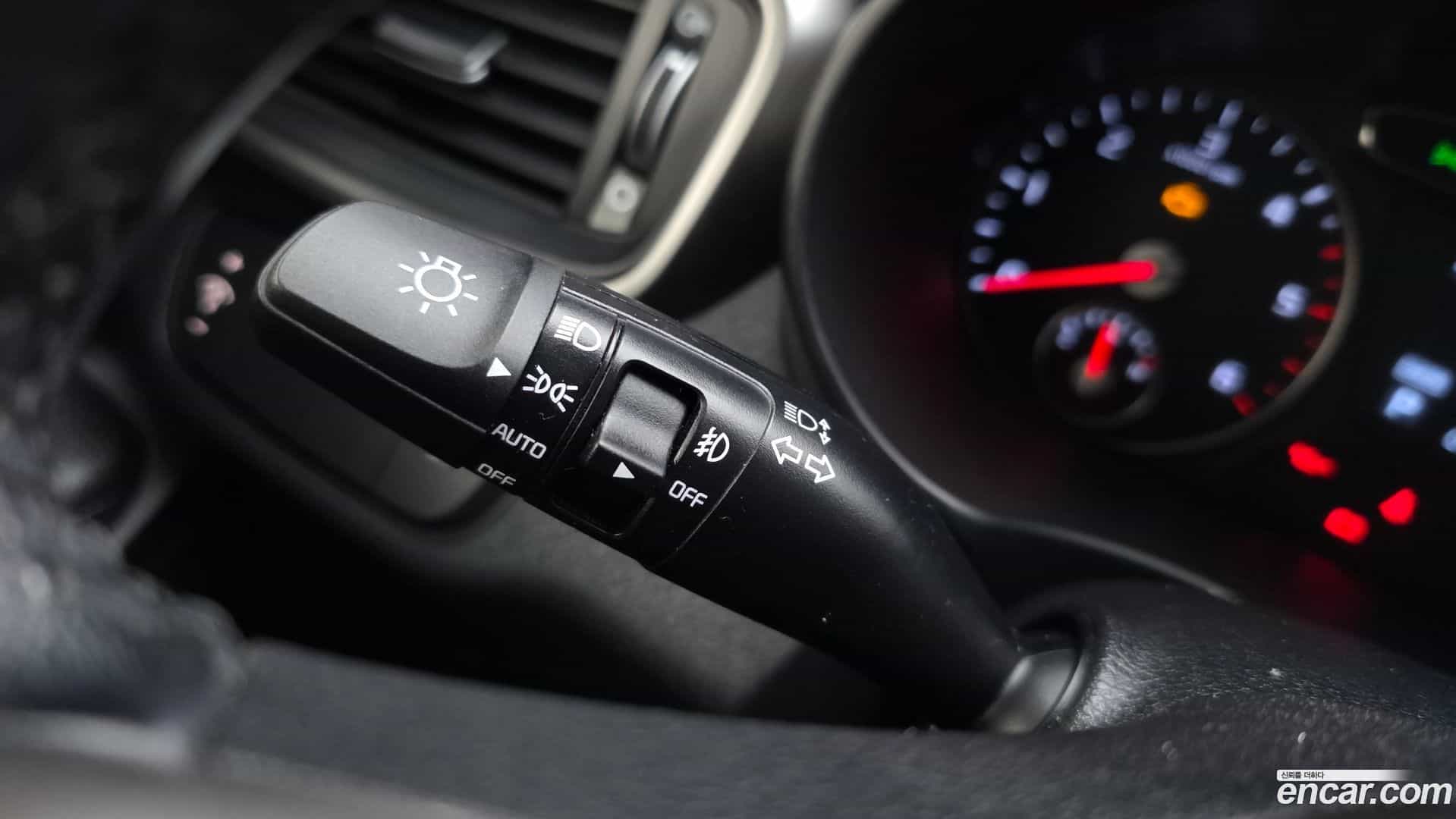 Sorento Kia 2018.2-OPTION-021